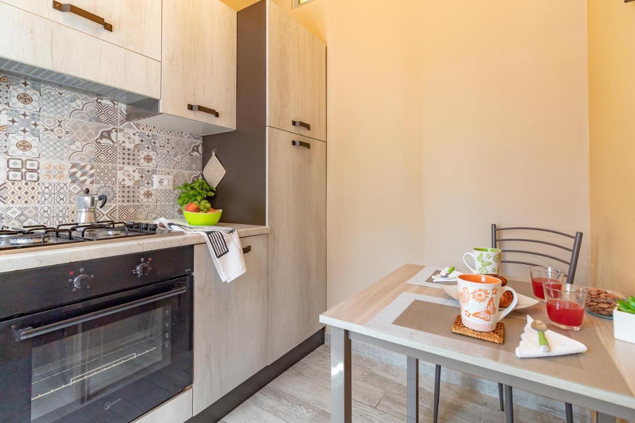 La Casa Rosa Apartment Terni Ngoại thất bức ảnh