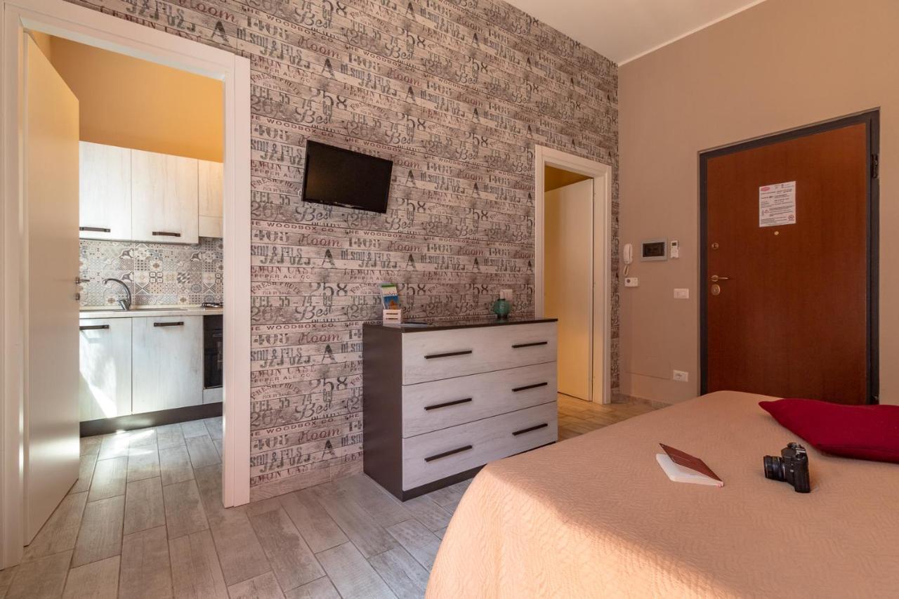 La Casa Rosa Apartment Terni Ngoại thất bức ảnh