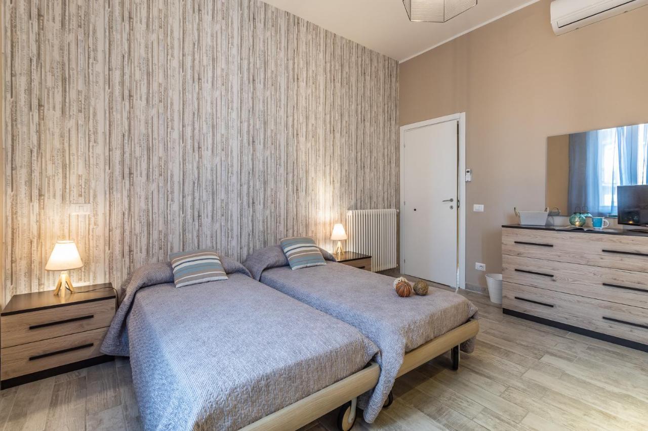 La Casa Rosa Apartment Terni Ngoại thất bức ảnh