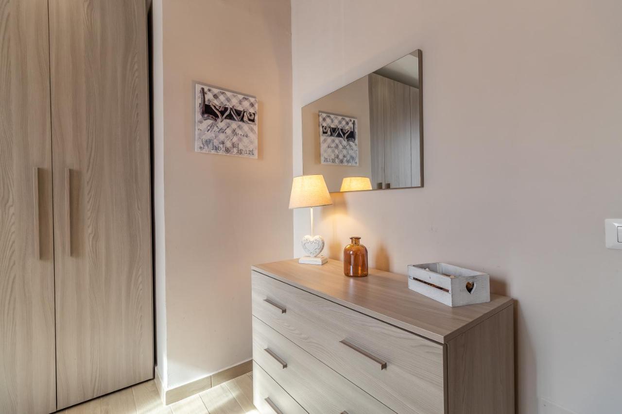 La Casa Rosa Apartment Terni Ngoại thất bức ảnh