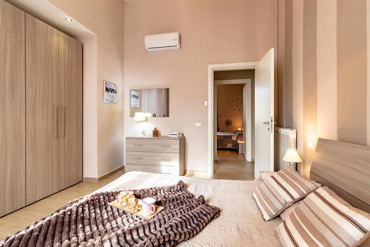 La Casa Rosa Apartment Terni Ngoại thất bức ảnh