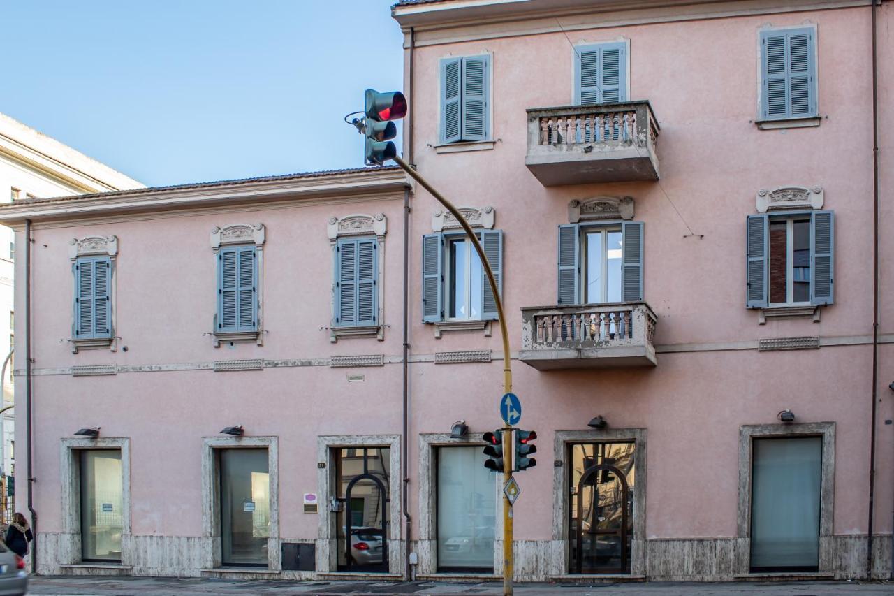 La Casa Rosa Apartment Terni Ngoại thất bức ảnh